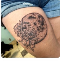 Crescent Moon & Chrysanthemum
